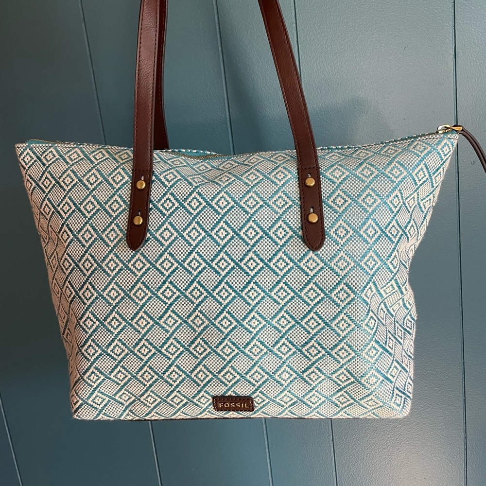 Fossil Teal + White Tote Bag Purse